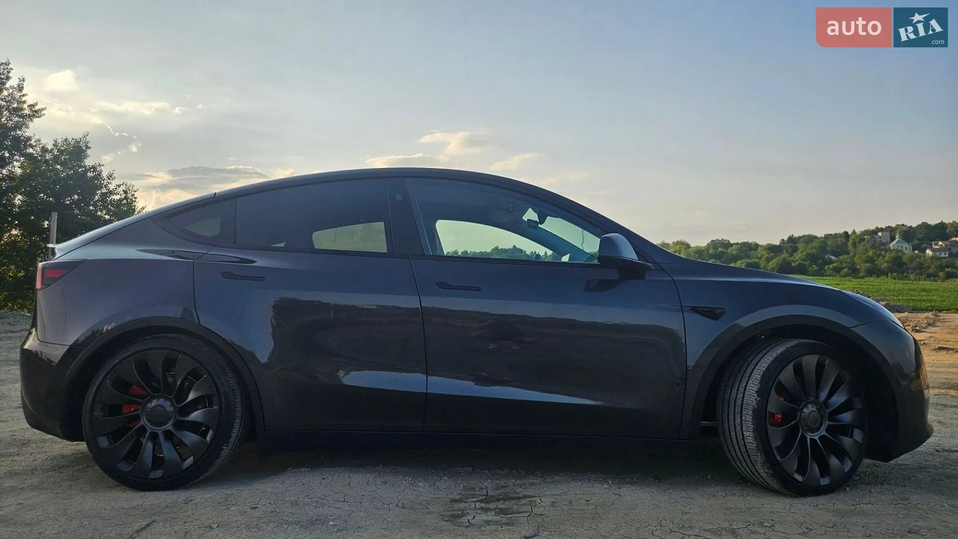2024 Tesla Model Y - мініатюра 6