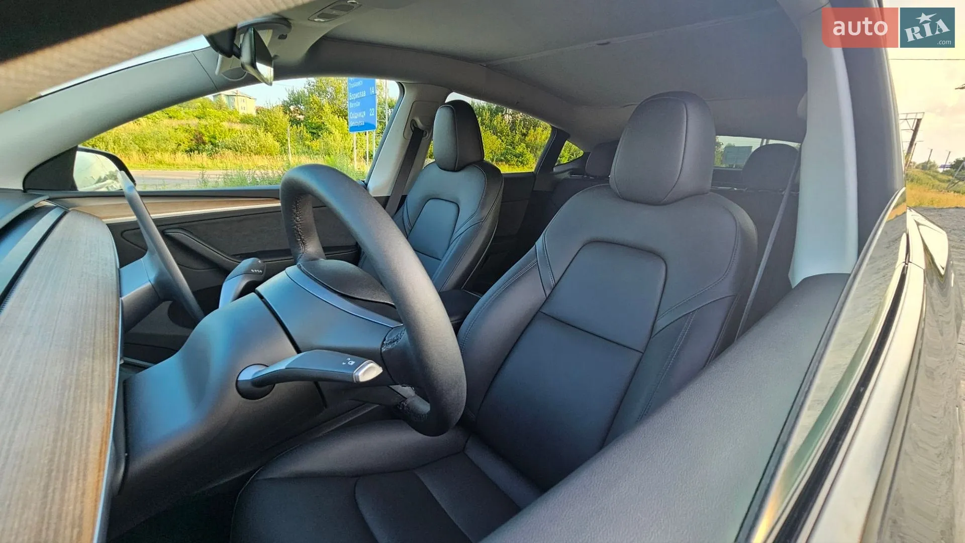 2024 Tesla Model Y - мініатюра 38