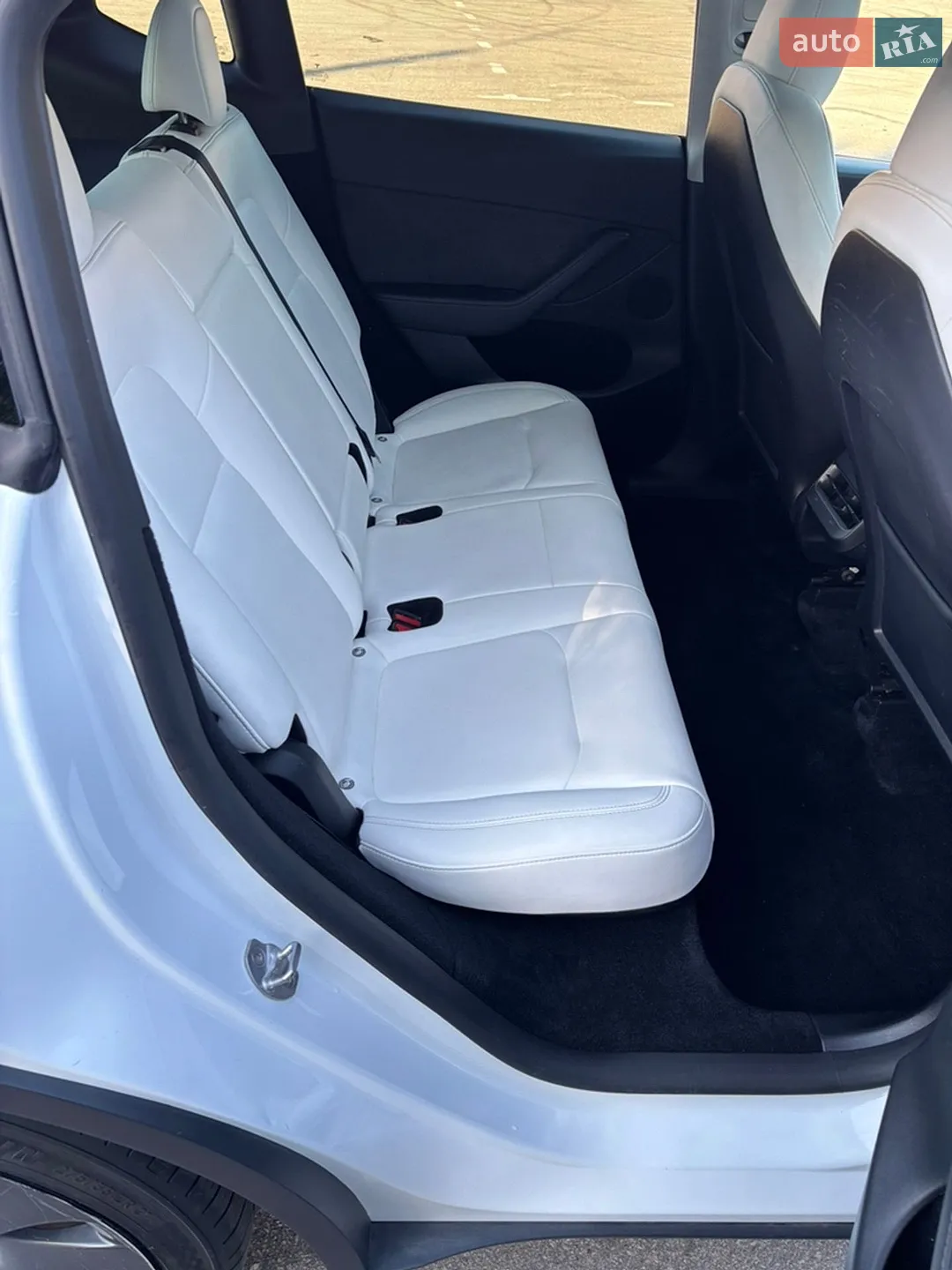 2023 Tesla Model Y - мініатюра 15