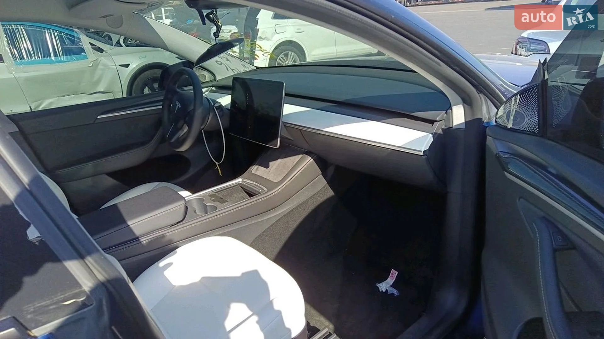 2022 Tesla Model Y - мініатюра 19