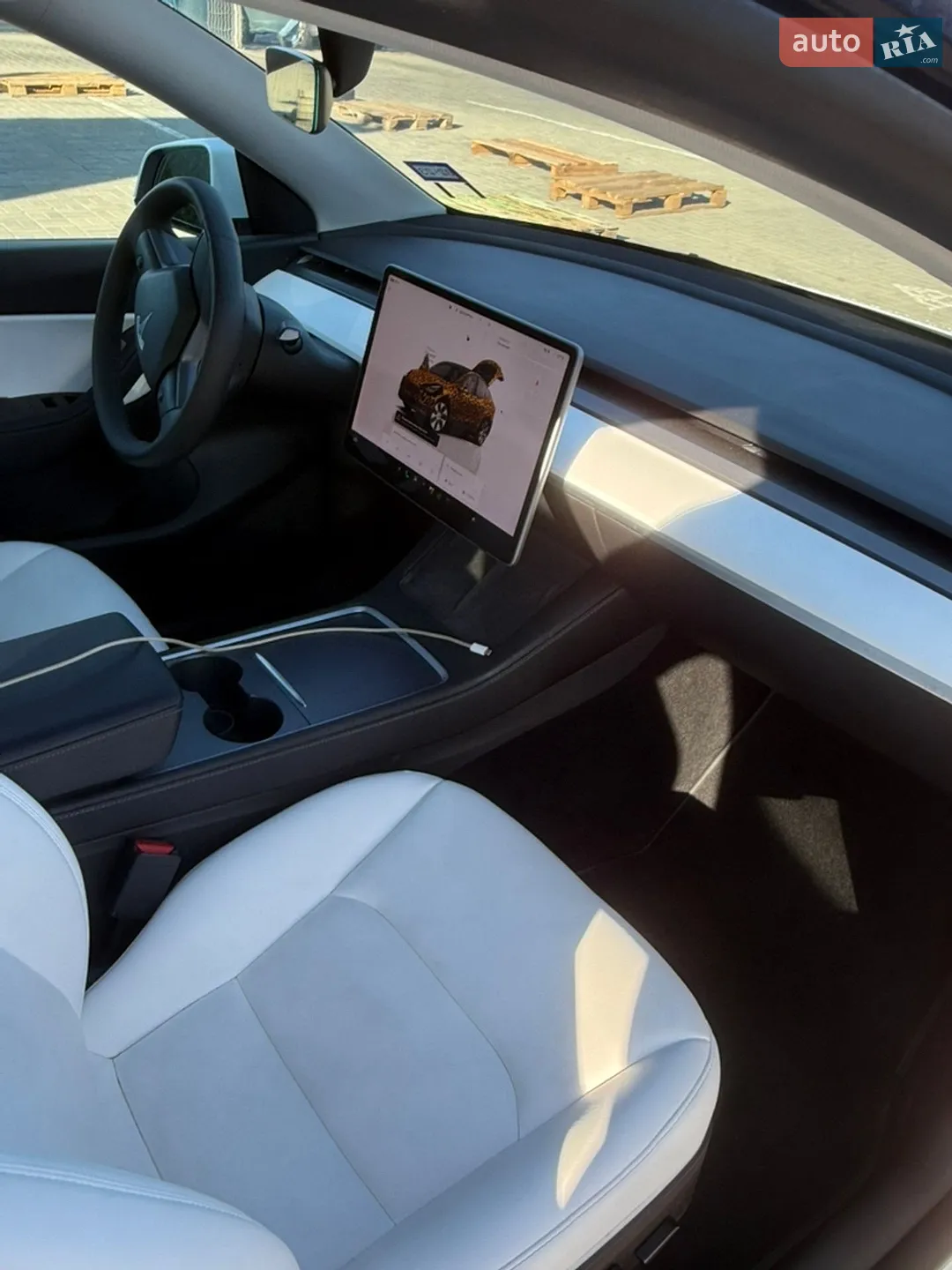 2022 Tesla Model Y - мініатюра 11