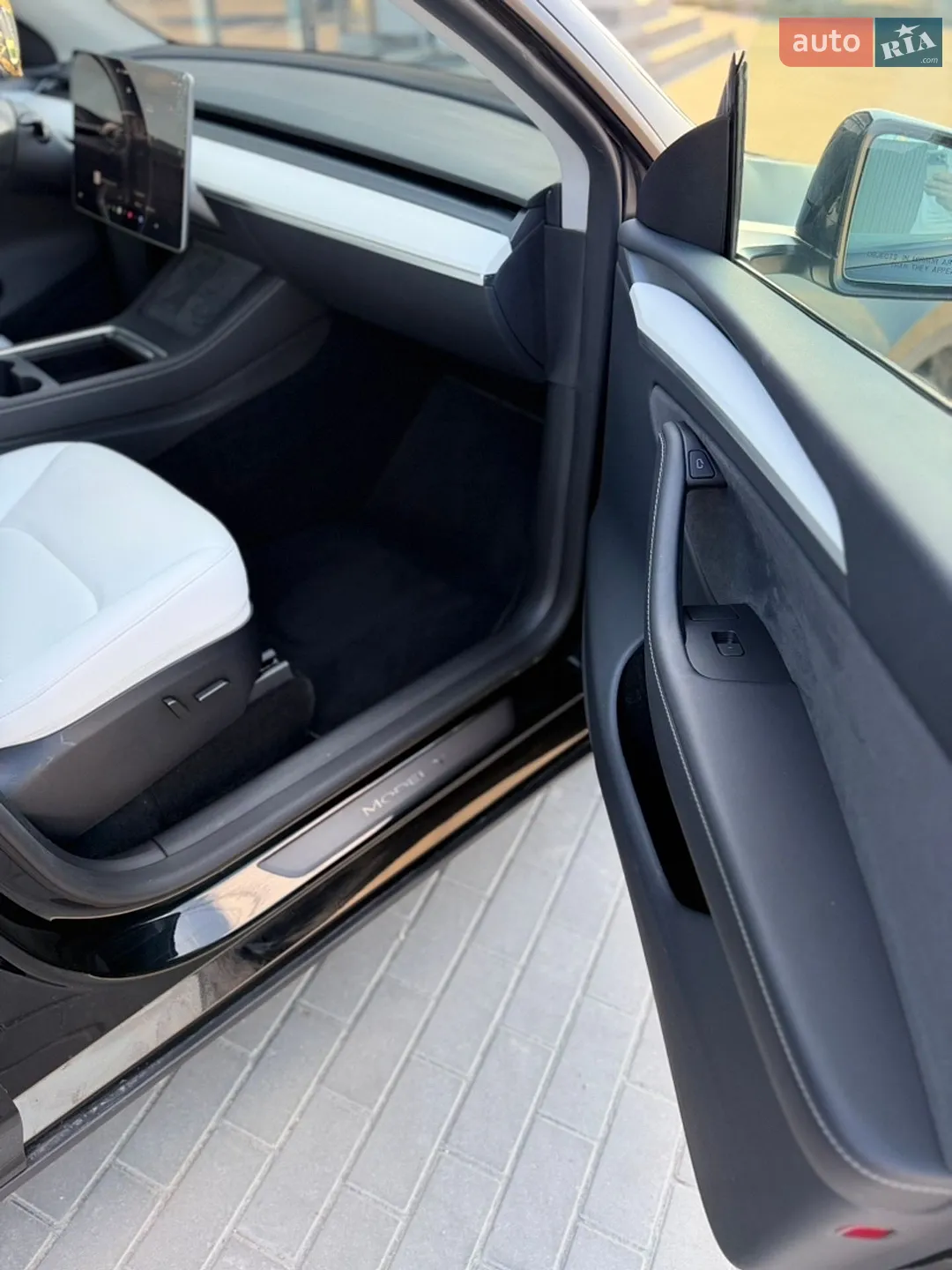 2024 Tesla Model Y - мініатюра 13