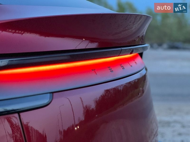 Внедорожник / Кроссовер Tesla Model Y 2025 в Львове