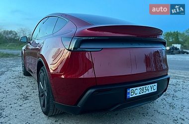 Внедорожник / Кроссовер Tesla Model Y 2025 в Львове