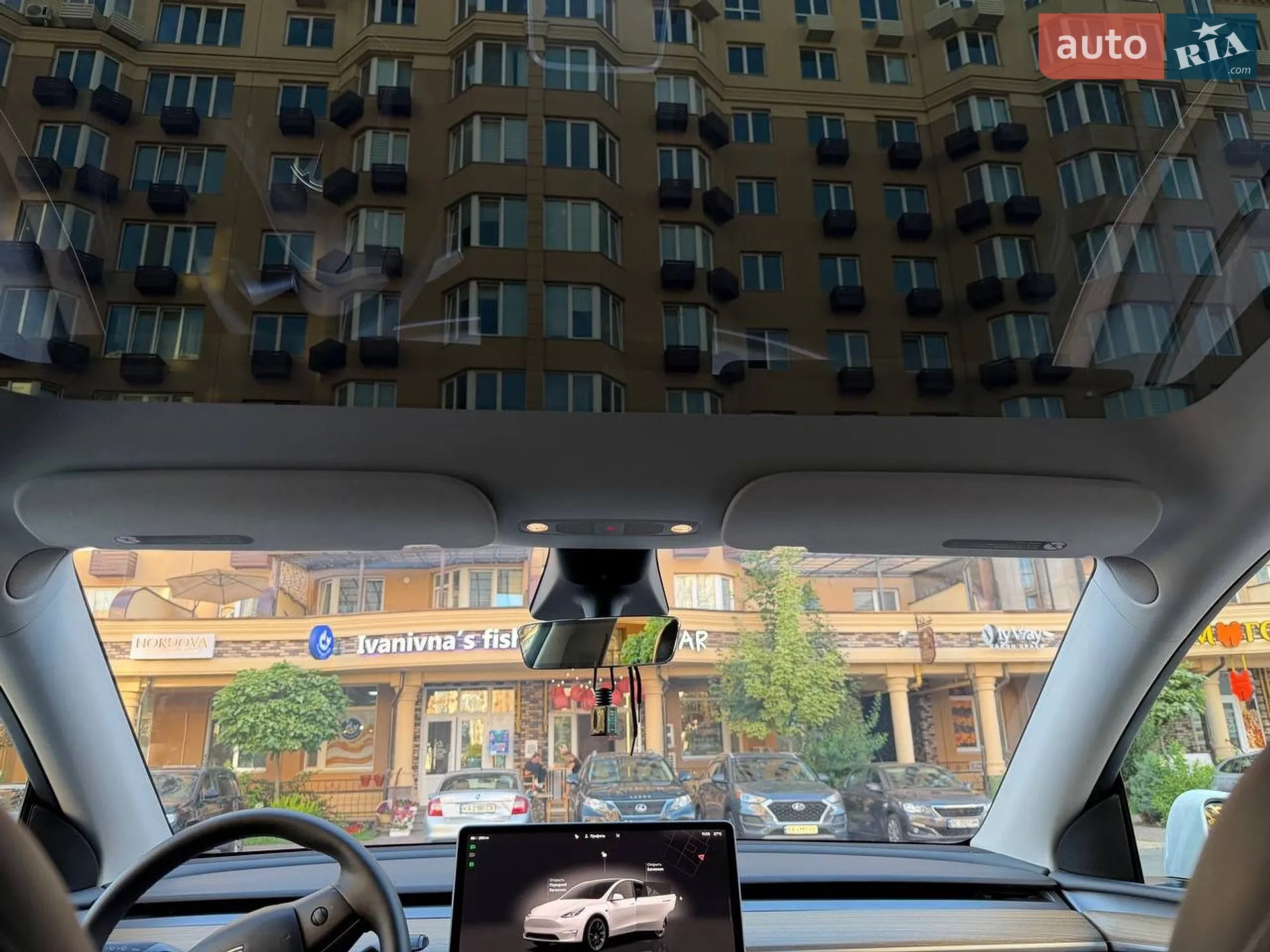 2022 Tesla Model Y - мініатюра 10