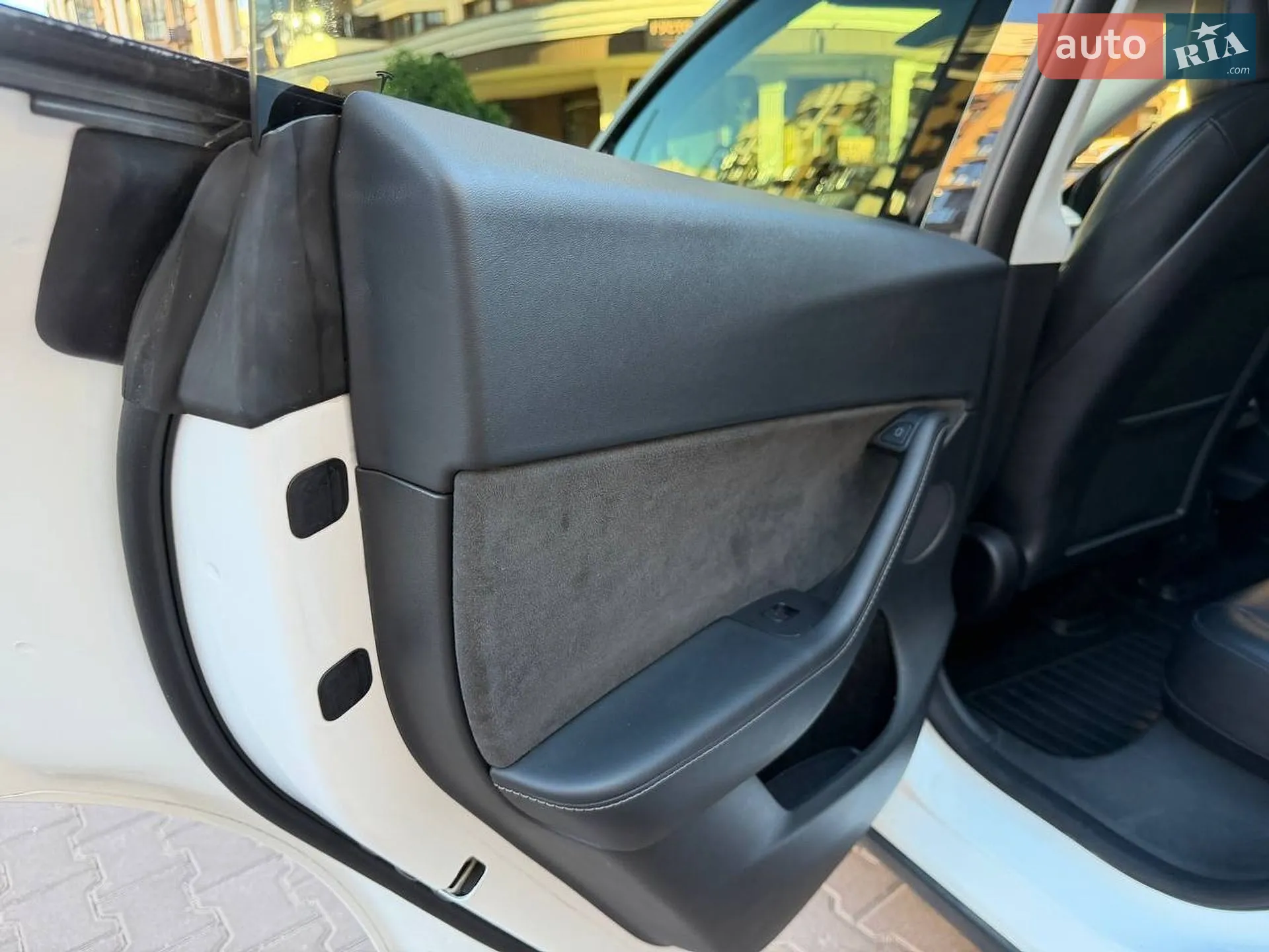 2022 Tesla Model Y - мініатюра 36