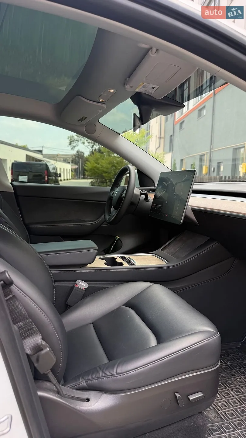 2021 Tesla Model Y - мініатюра 27
