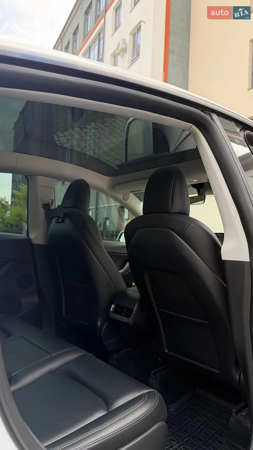 2021 Tesla Model Y - мініатюра 33