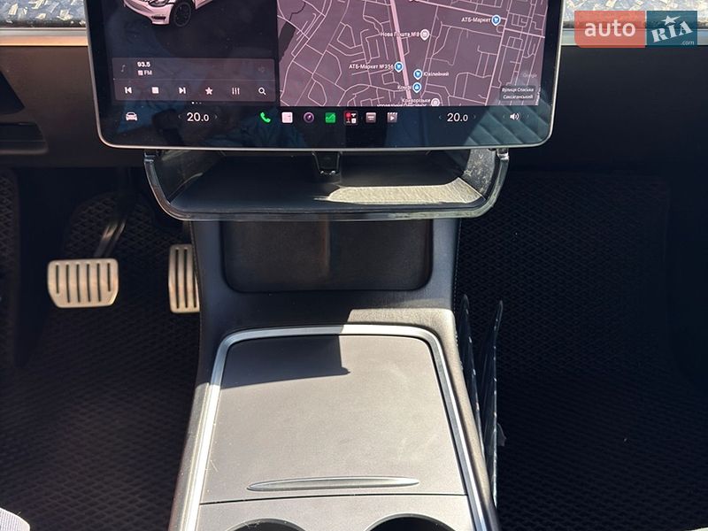 Позашляховик / Кросовер Tesla Model Y 2021 в Кривому Розі
