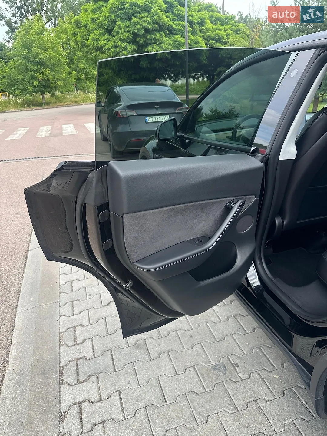 2021 Tesla Model Y - мініатюра 19