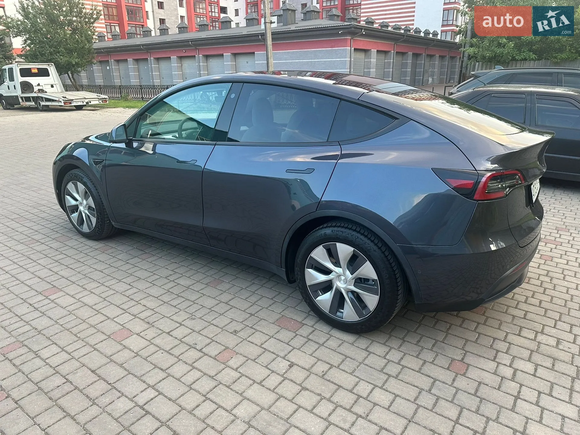 2021 Tesla Model Y - мініатюра 5