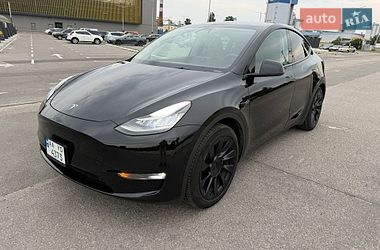 Внедорожник / Кроссовер Tesla Model Y 2023 в Киеве