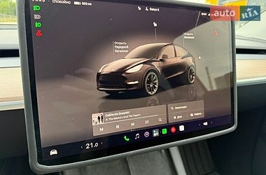 Внедорожник / Кроссовер Tesla Model Y 2023 в Киеве