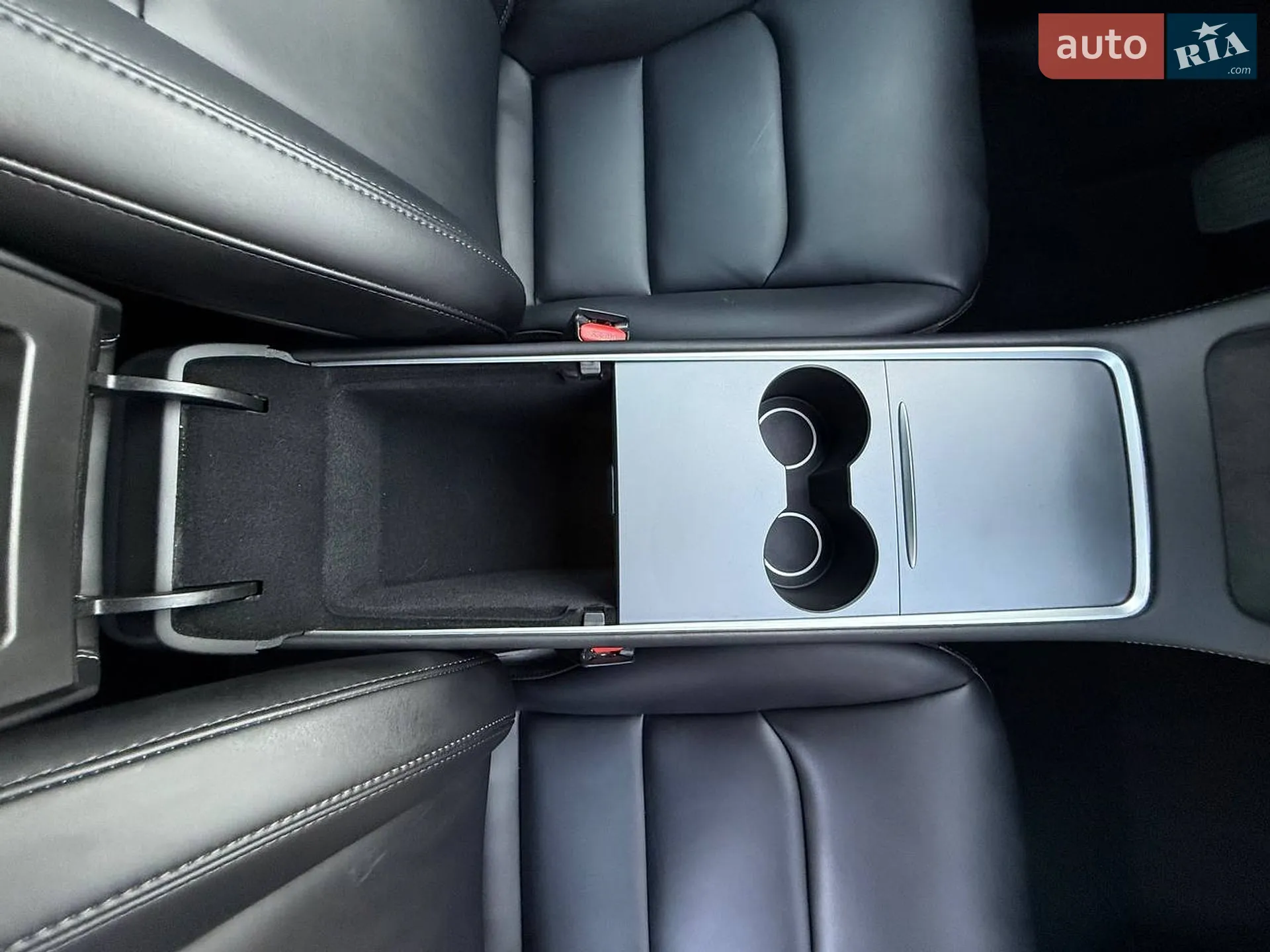2025 Tesla Model Y - мініатюра 86