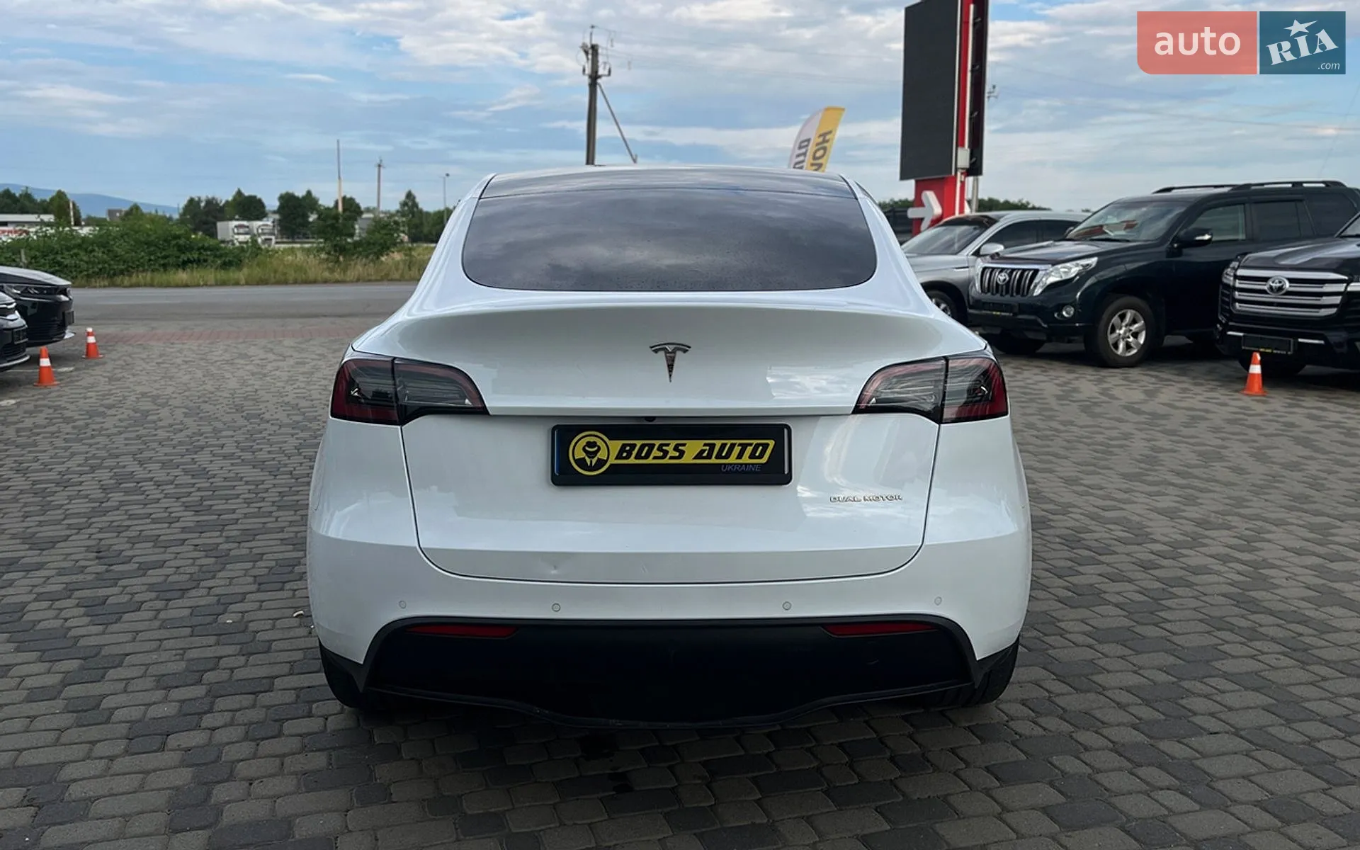 2022 Tesla Model Y - мініатюра 7