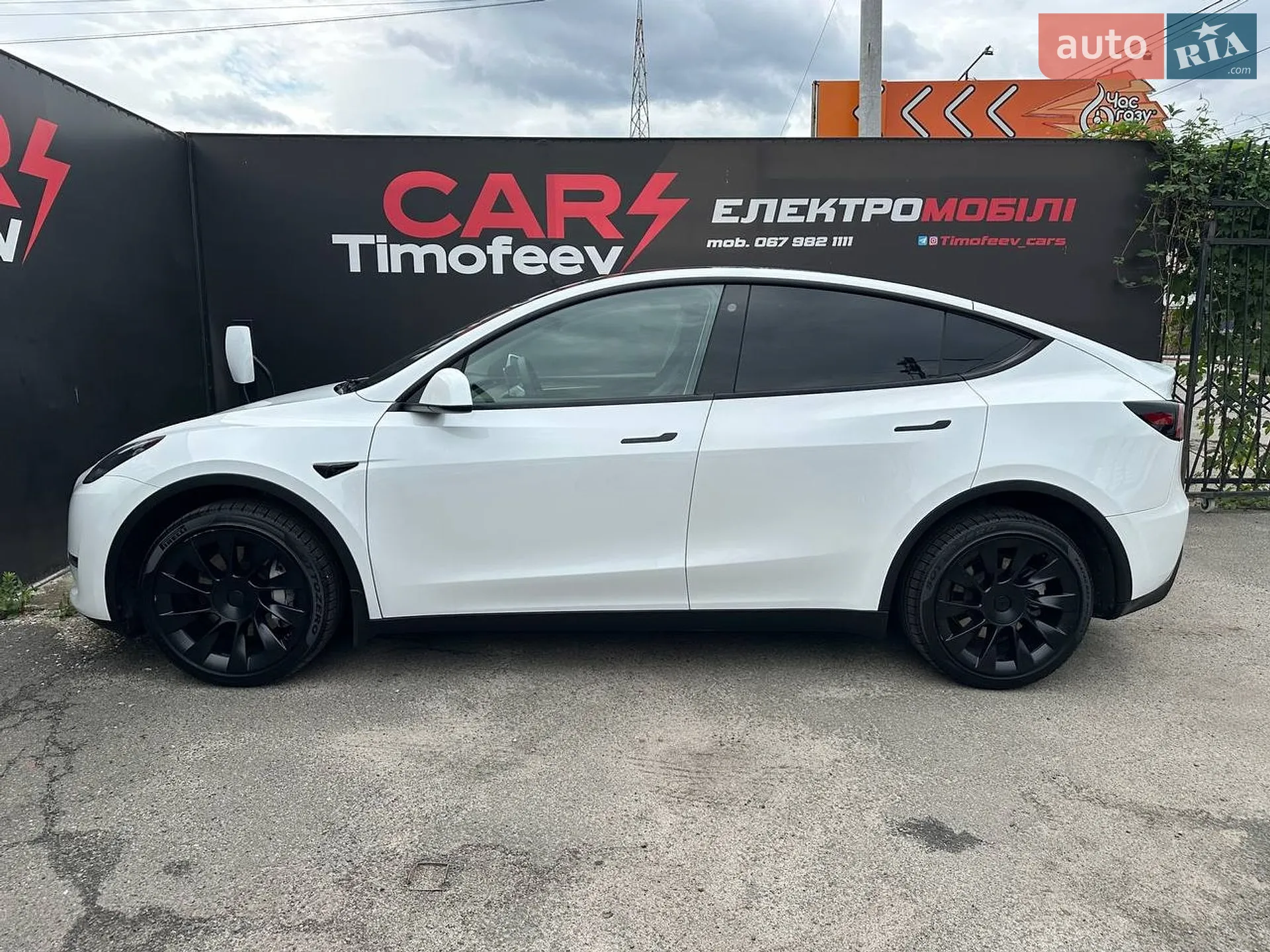 2023 Tesla Model Y - мініатюра 5