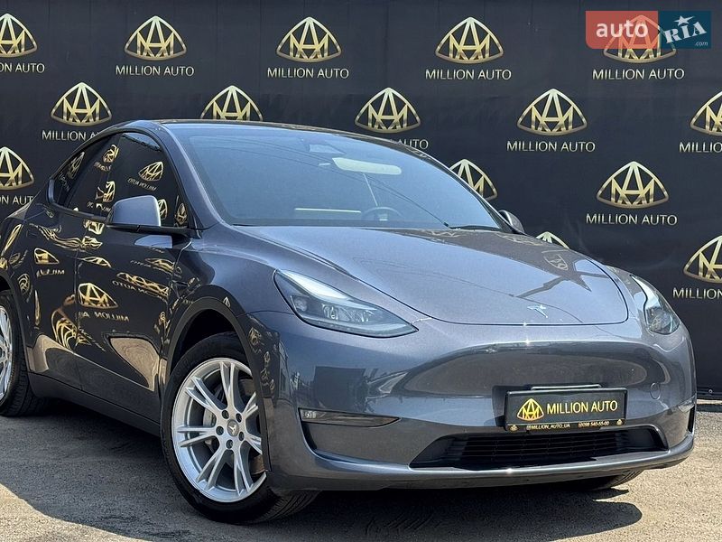 Позашляховик / Кросовер Tesla Model Y 2023 в Києві
