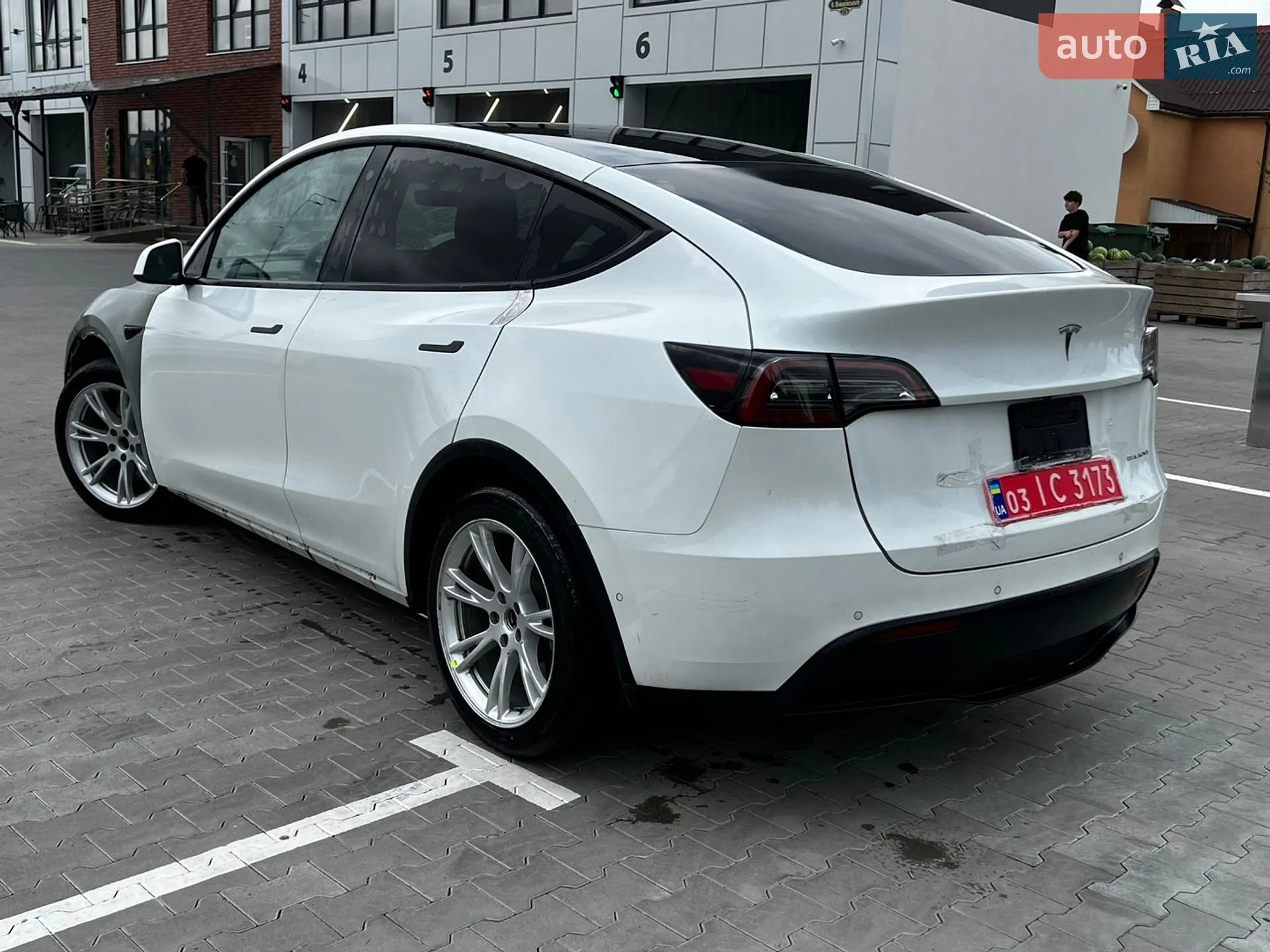 2021 Tesla Model Y - мініатюра 5