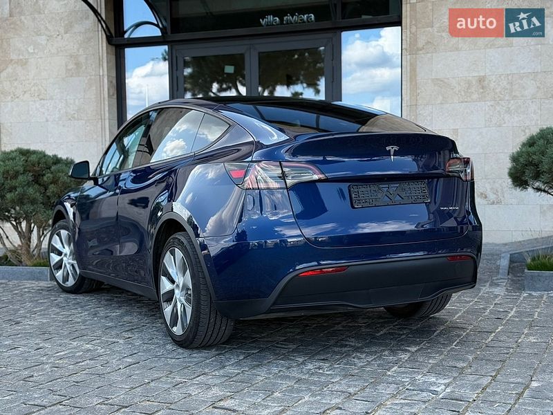 Внедорожник / Кроссовер Tesla Model Y 2022 в Львове