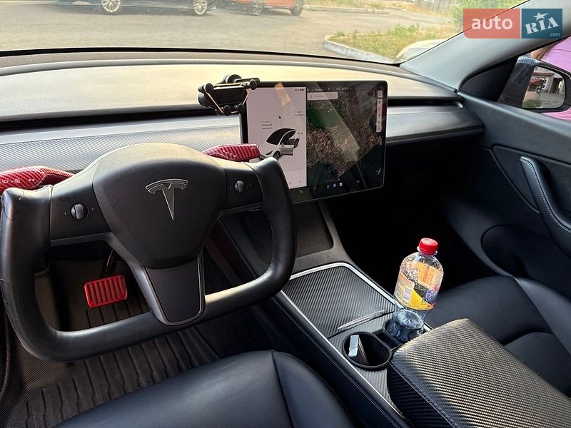 Позашляховик / Кросовер Tesla Model Y 2021 в Києві