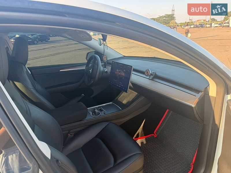 Позашляховик / Кросовер Tesla Model Y 2023 в Одесі