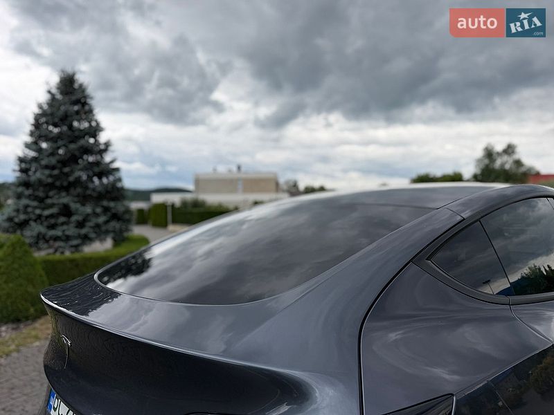 Внедорожник / Кроссовер Tesla Model Y 2022 в Львове