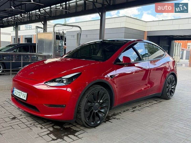 Позашляховик / Кросовер Tesla Model Y 2022 в Черкасах