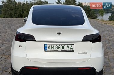 Позашляховик / Кросовер Tesla Model Y 2020 в Житомирі фото 12 Позашляховик / Кросовер Tesla Model Y 2020 в Житомирі
