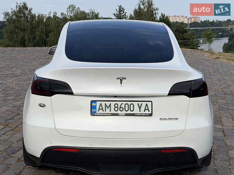 Позашляховик / Кросовер Tesla Model Y 2020 в Житомирі фото 12 Позашляховик / Кросовер Tesla Model Y 2020 в Житомирі
