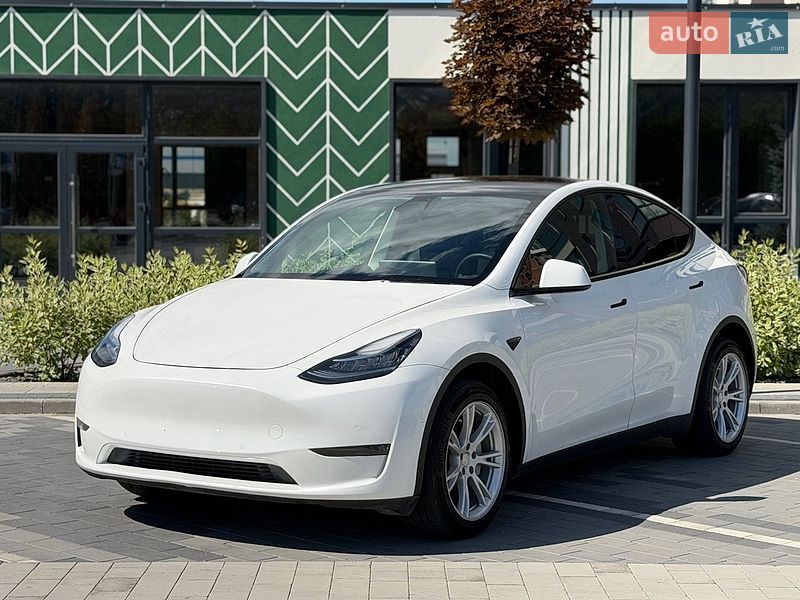 Внедорожник / Кроссовер Tesla Model Y 2022 в Городке