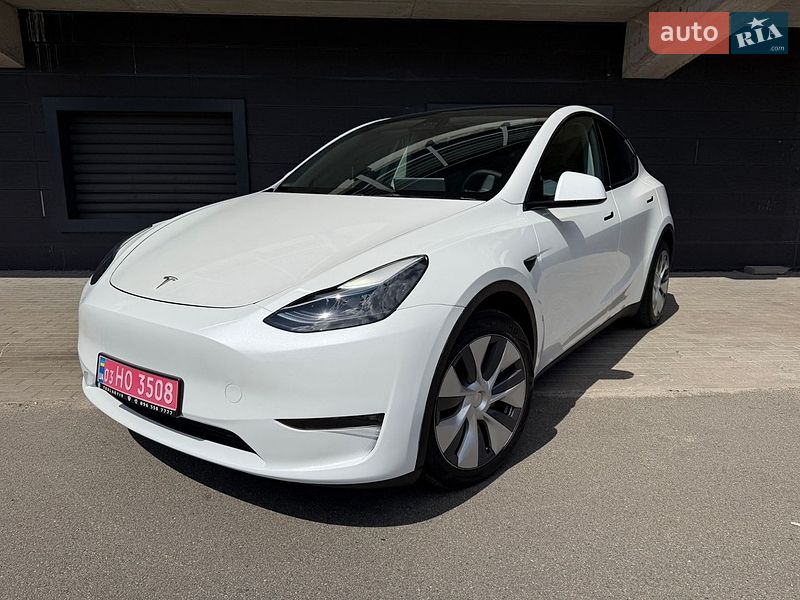 Позашляховик / Кросовер Tesla Model Y 2021 в Києві фото 3 Позашляховик / Кросовер Tesla Model Y 2021 в Києві