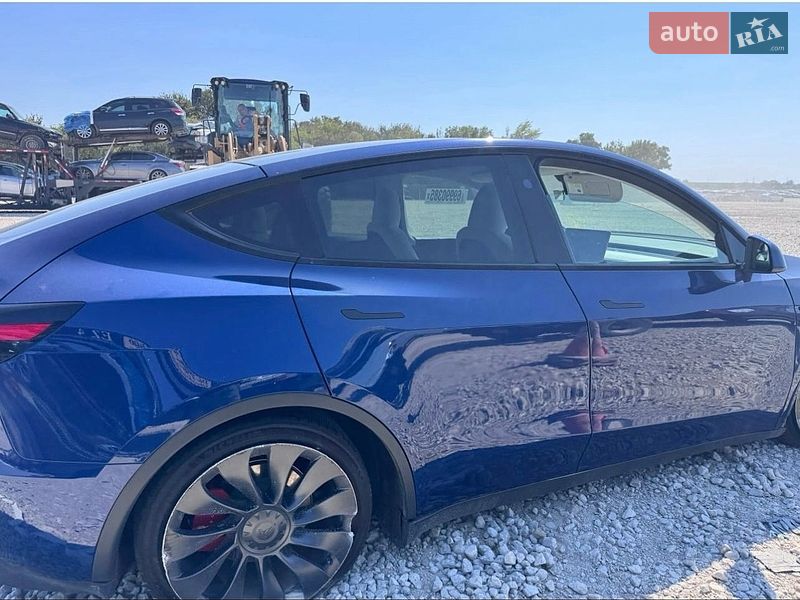 Позашляховик / Кросовер Tesla Model Y 2023 в Кривому Розі фото 95 Позашляховик / Кросовер Tesla Model Y 2023 в Кривому Розі