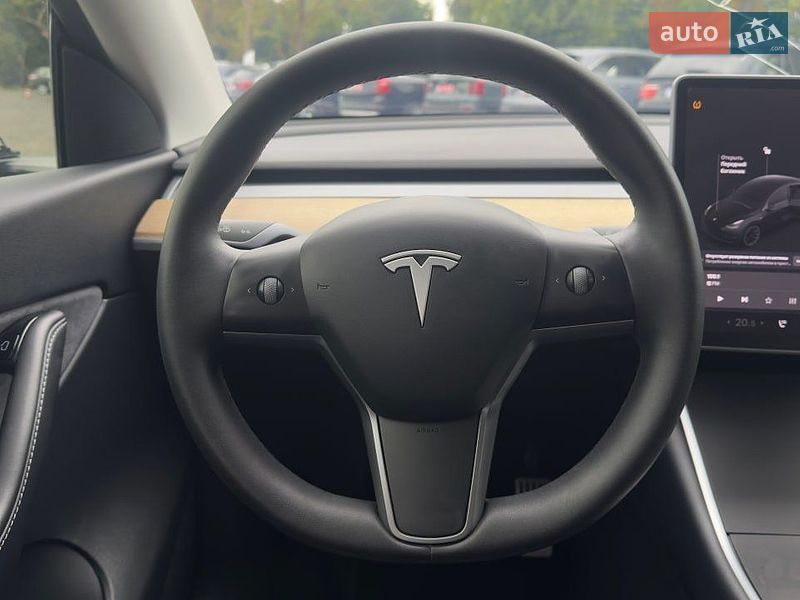 Внедорожник / Кроссовер Tesla Model Y 2020 в Луцке