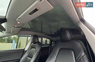 Внедорожник / Кроссовер Tesla Model Y 2020 в Луцке