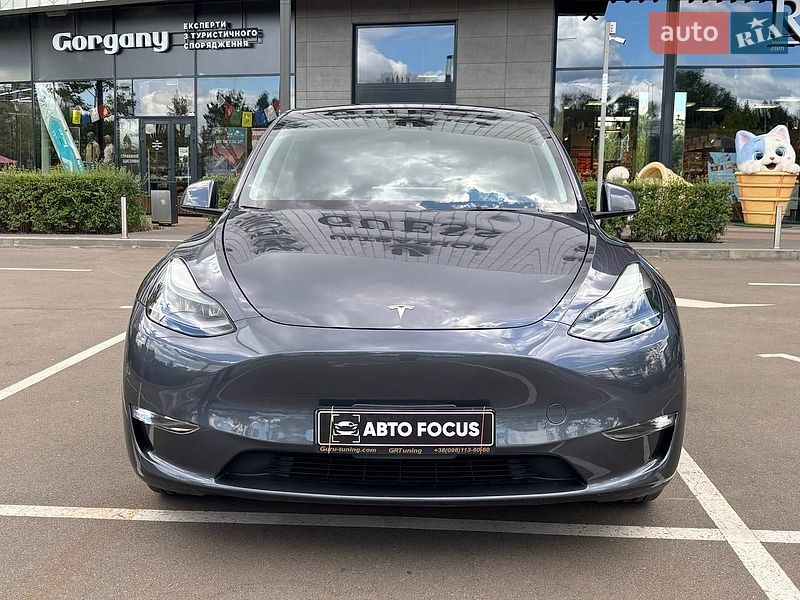 Позашляховик / Кросовер Tesla Model Y 2023 в Києві