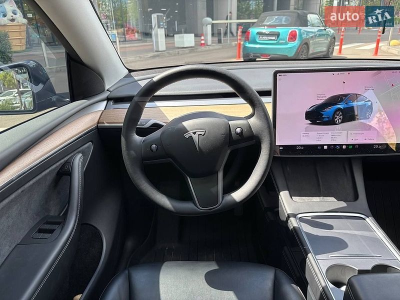 Позашляховик / Кросовер Tesla Model Y 2023 в Києві