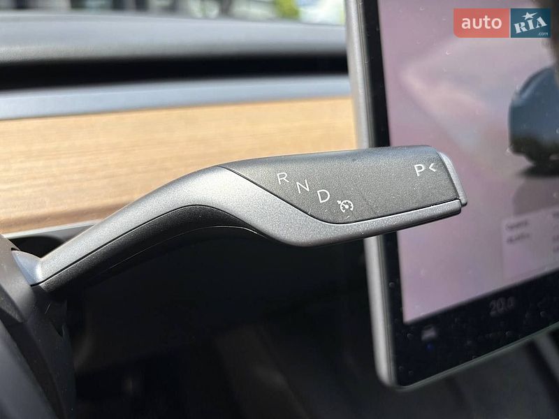 Позашляховик / Кросовер Tesla Model Y 2023 в Києві