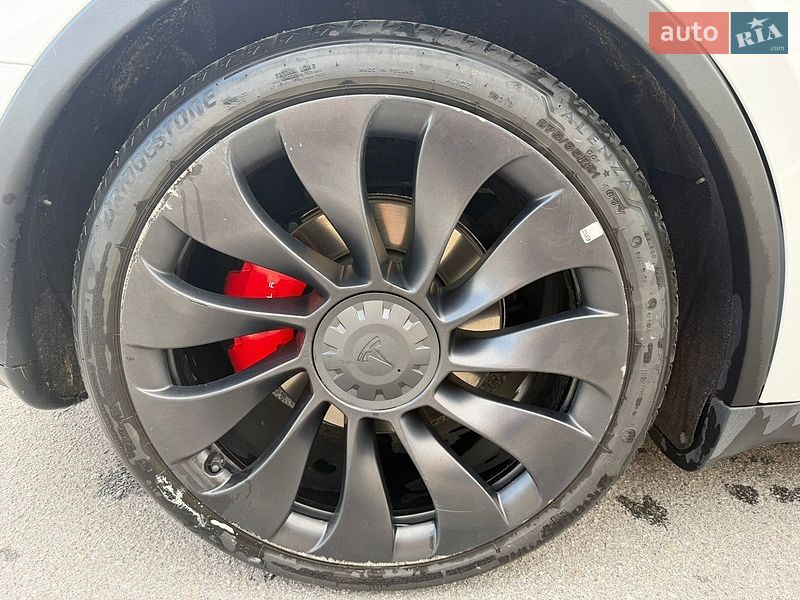 Позашляховик / Кросовер Tesla Model Y 2022 в Вінниці