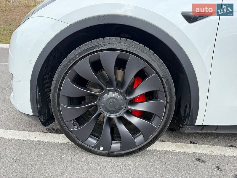 Позашляховик / Кросовер Tesla Model Y 2022 в Вінниці