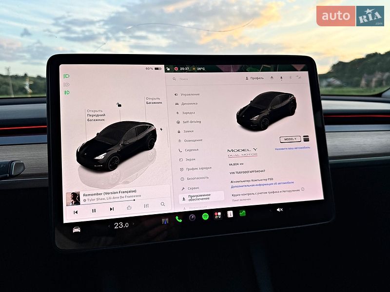 Позашляховик / Кросовер Tesla Model Y 2023 в Чернівцях