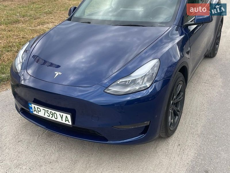 Внедорожник / Кроссовер Tesla Model Y 2024 в Запорожье
