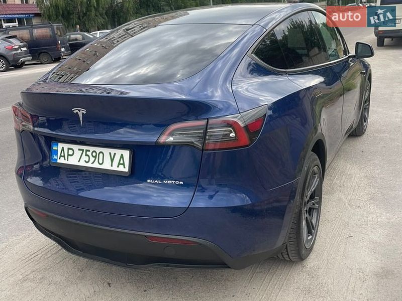 Внедорожник / Кроссовер Tesla Model Y 2024 в Запорожье