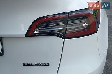 Позашляховик / Кросовер Tesla Model Y 2022 в Хмельницькому