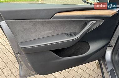 Внедорожник / Кроссовер Tesla Model Y 2024 в Львове фото 21 Внедорожник / Кроссовер Tesla Model Y 2024 в Львове