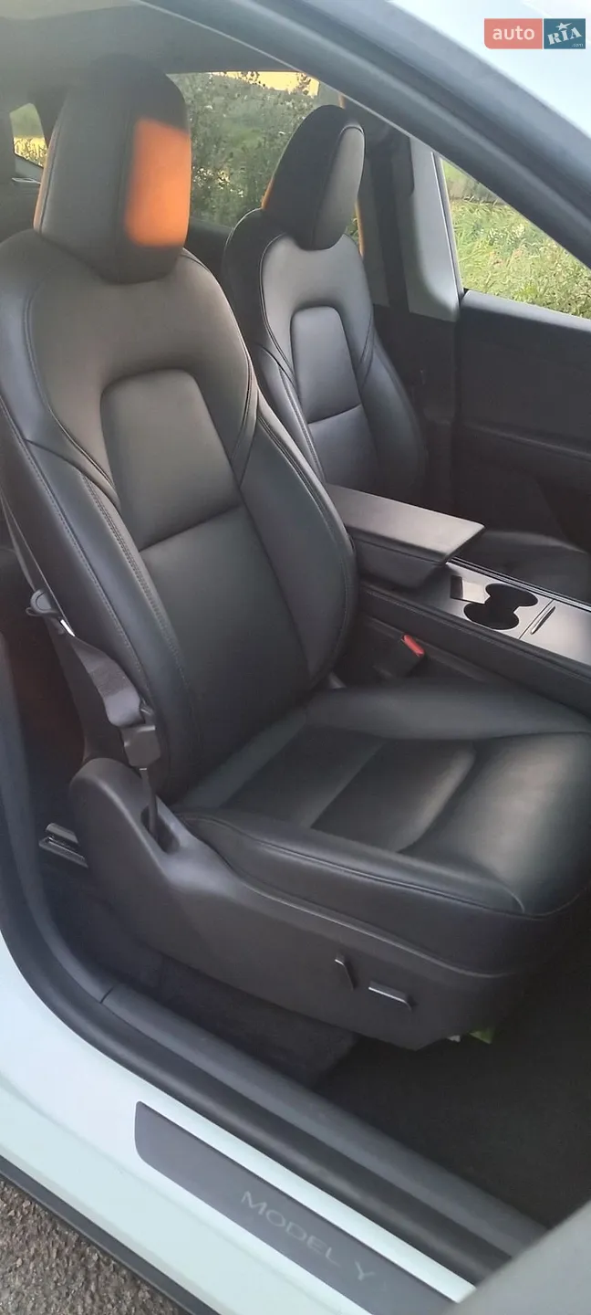 2022 Tesla Model Y - мініатюра 14