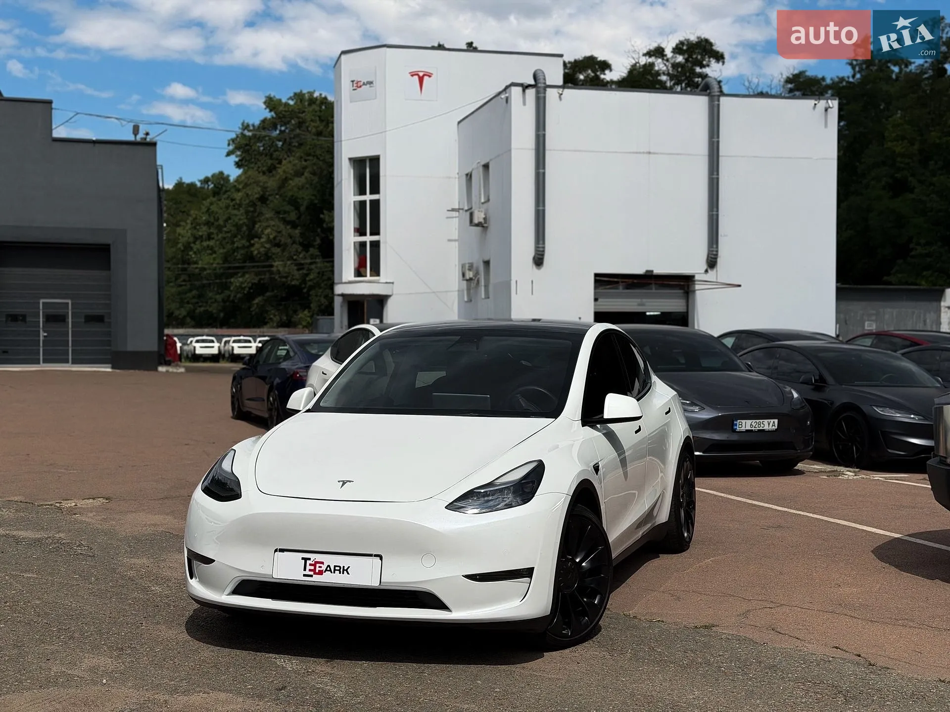 2022 Tesla Model Y - мініатюра 2