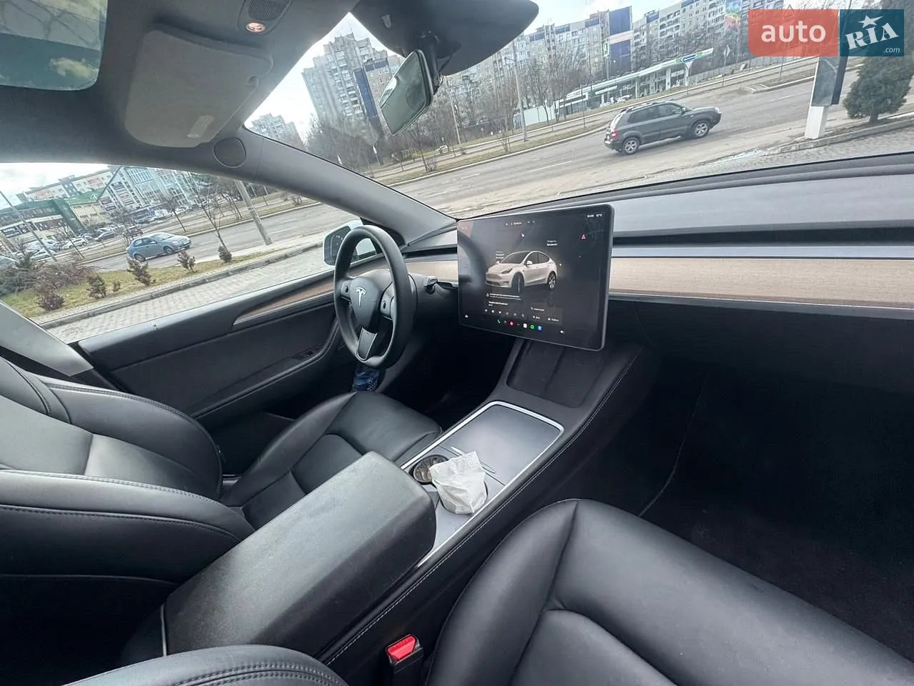 2024 Tesla Model Y - мініатюра 11