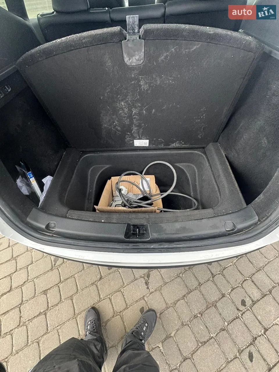 2024 Tesla Model Y - мініатюра 17