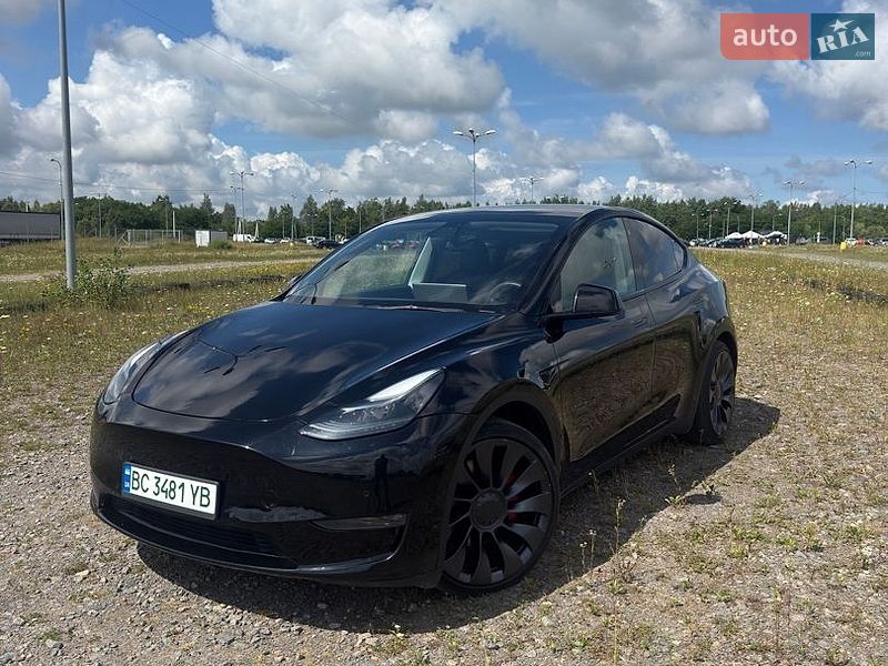 Tesla Model Y 2022 Tesla Model Y 2022