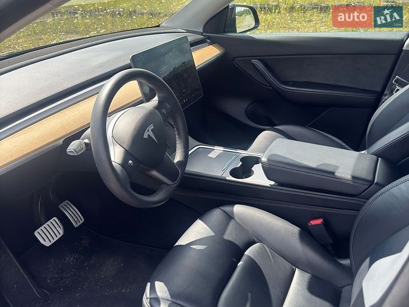 Внедорожник / Кроссовер Tesla Model Y 2022 в Львове
